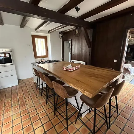 Ferme De Soulan, De Charme بيت للعطل